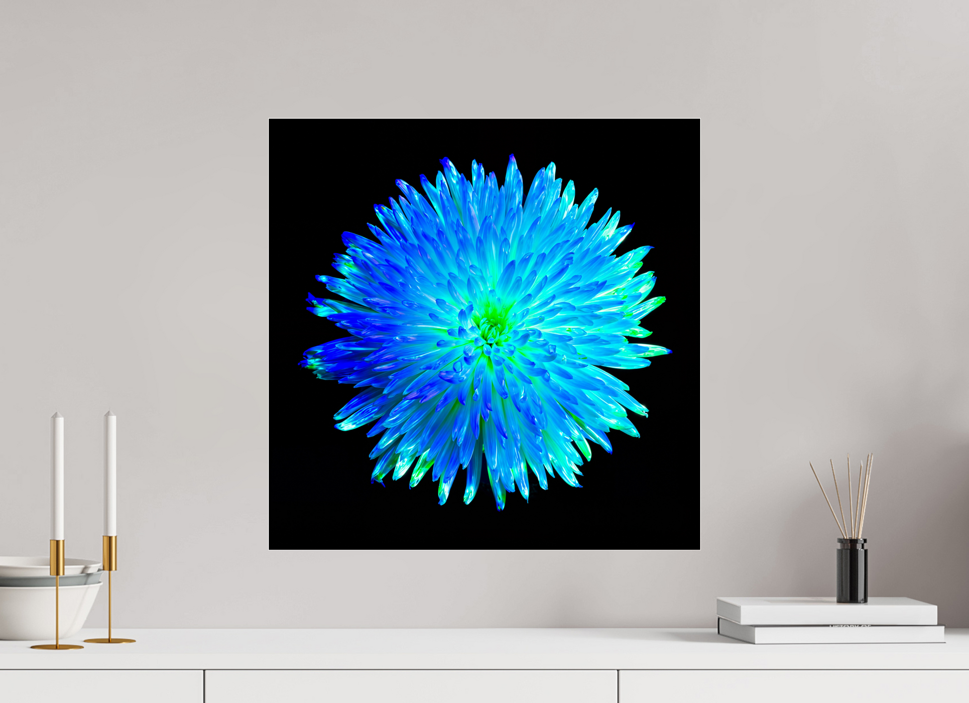 50 x 50 cm, 3 Photo print under acrylic glass L’Astre Bleu