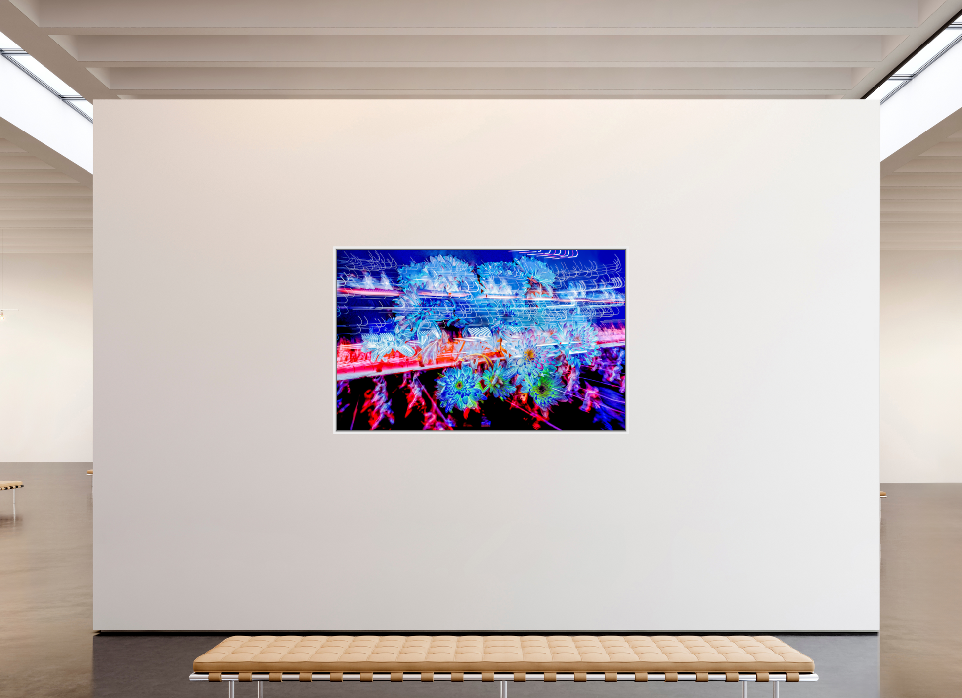 192 x 120 cm, 9 White American box Bursts in the currents of soft matter