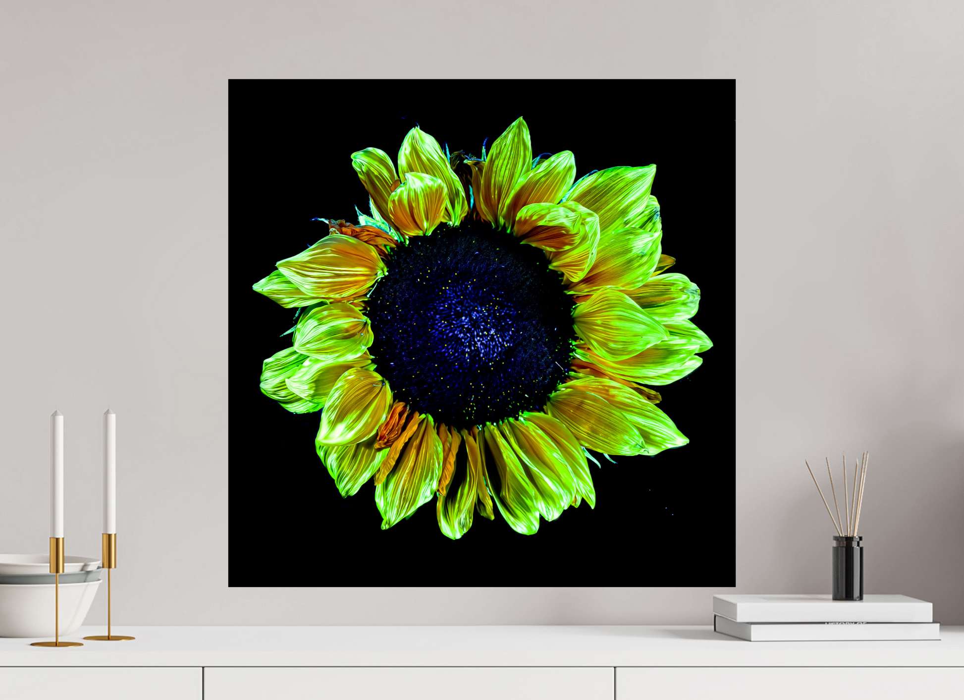 60 x 60 cm, 1 Single print on Fuji Crystal Pearl photo paper Crown of light