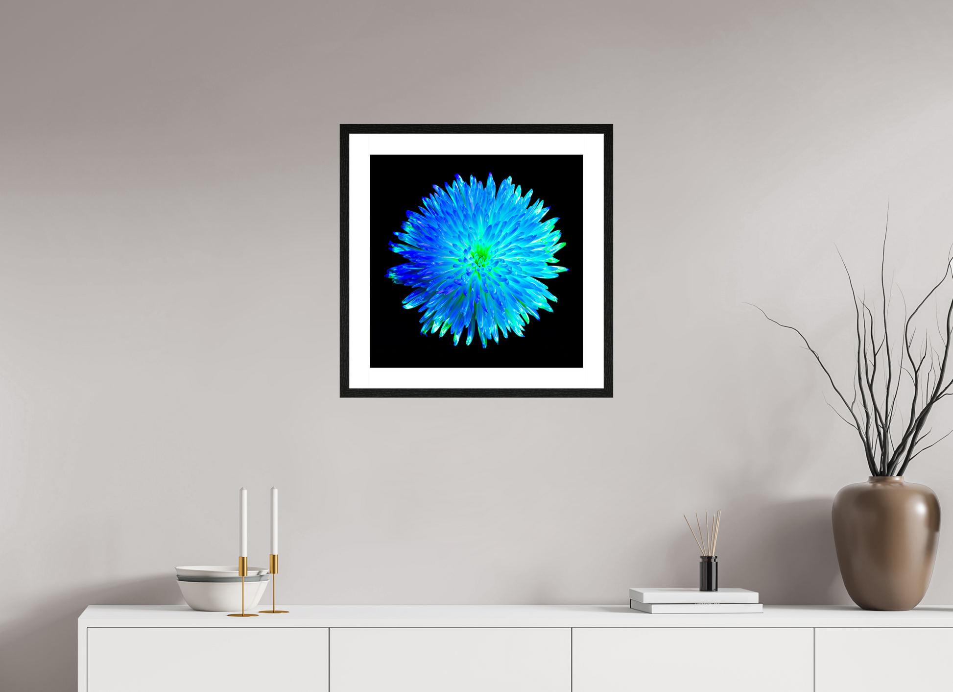 50 x 50 cm, 4 Black Frame: White Mat L’Astre Bleu