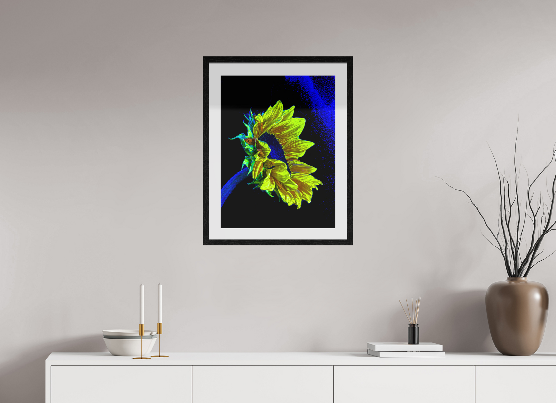 45 x 60 cm, 10 Black Floating Frame Gold lost in the blue of silence