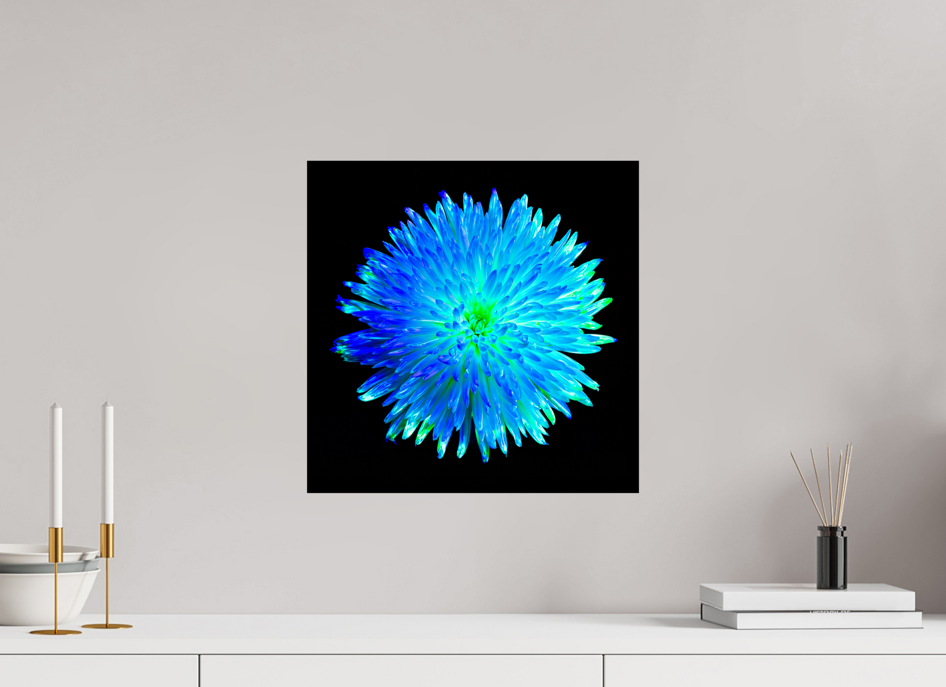 40 x 40 cm, 1 Single print on Fuji Crystal Pearl L’Astre Bleu photo paper