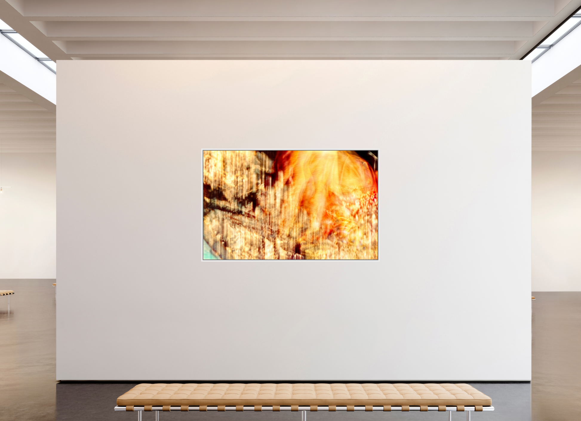 192 x 120 cm, 9 White American Box The incandescent heart of the world