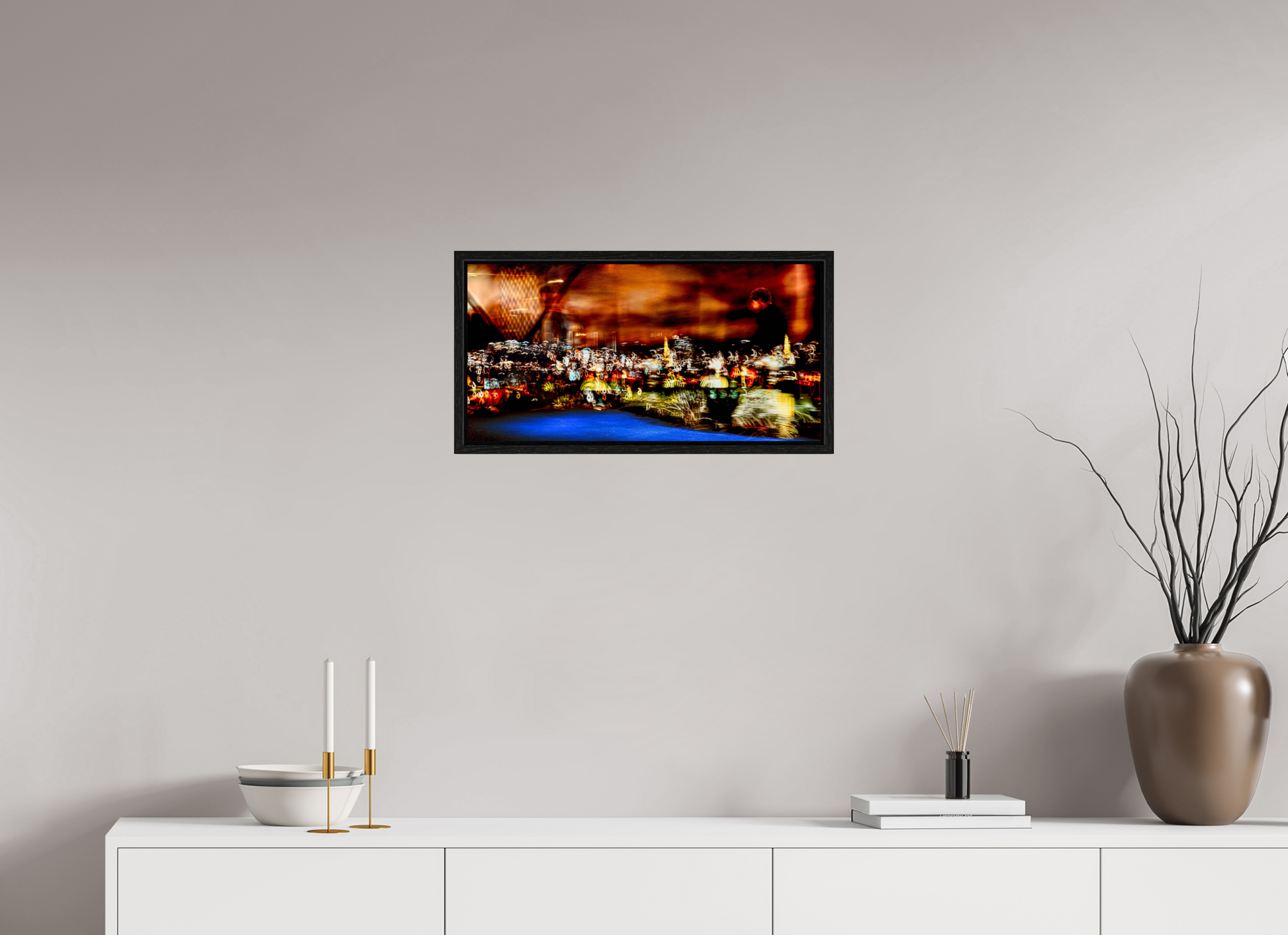 60 x 30 cm, 8 Black American Box Walker of the Urban Nebula