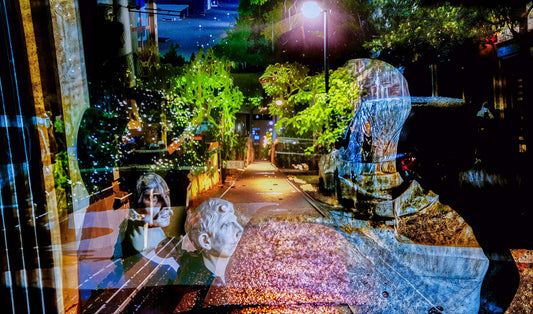 Main image The watchers of a nighttime passage