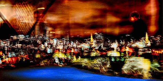 Main image Walker of urban nebulae