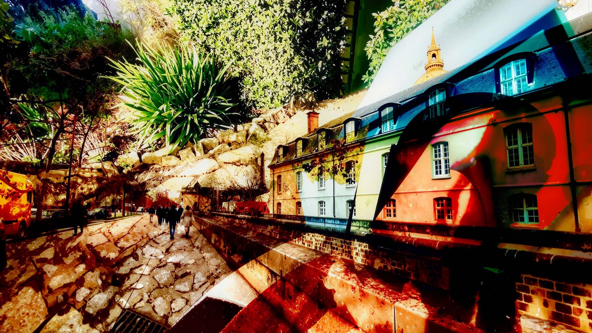 Main image Houses beneath the bark of the world