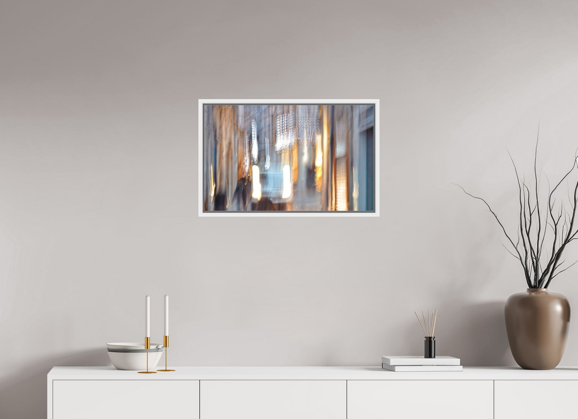 64 x 40 cm, 9 White American Box Weightless Alley