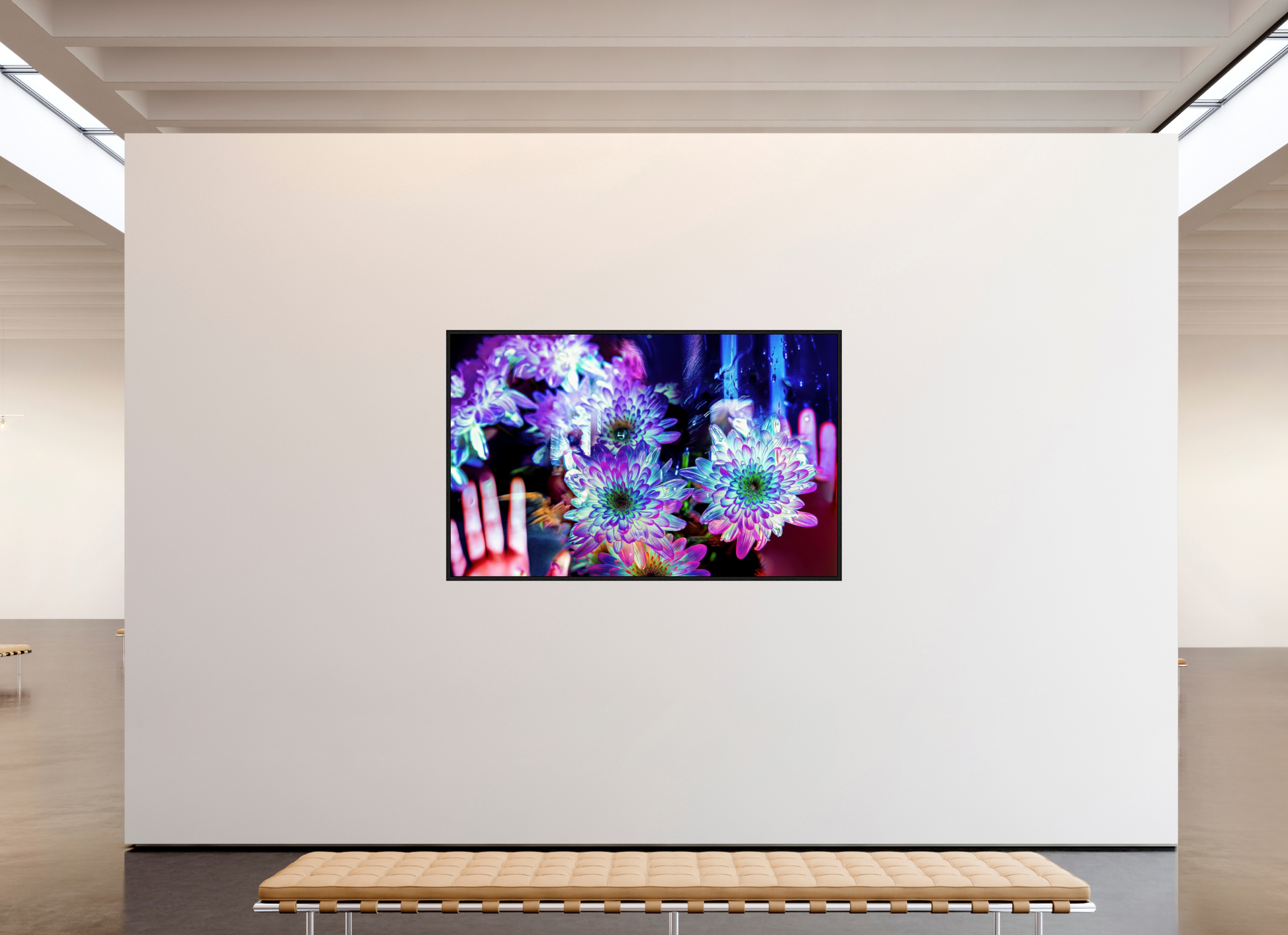 192 x 120 cm, 8 Caisse américaine Noire Pétales contre ma peau, lumière contre la tienne