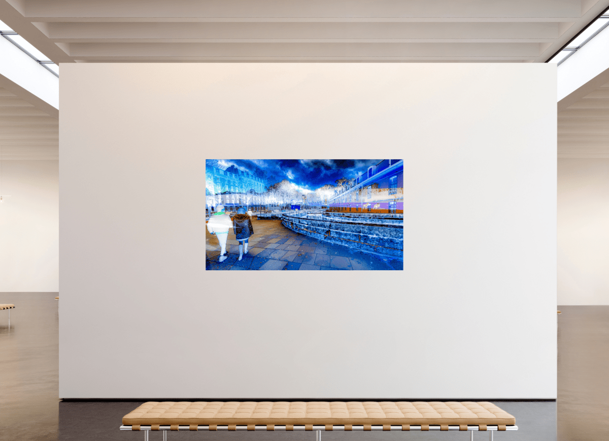 La promenade n’était plus tout à fait la même - Idealart