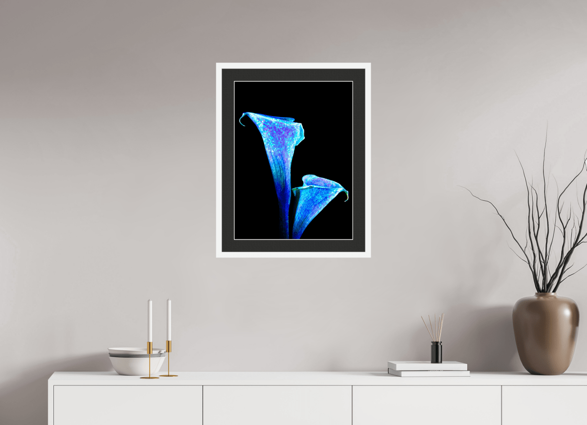 The Embrace of Star Lilies - Idealart