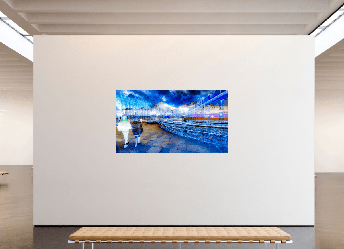 La promenade n’était plus tout à fait la même - Idealart