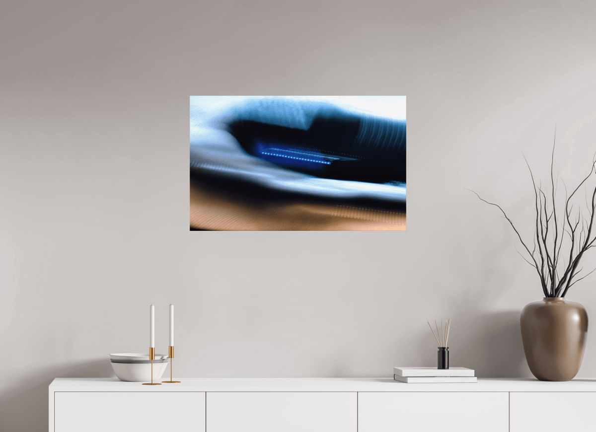 Running beneath the skin of the world - Idealart