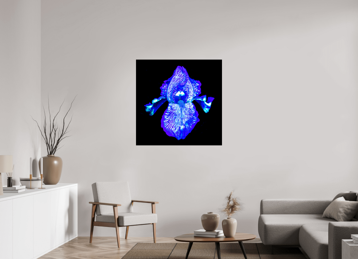 Iris of the Luminous Depths - Idealart