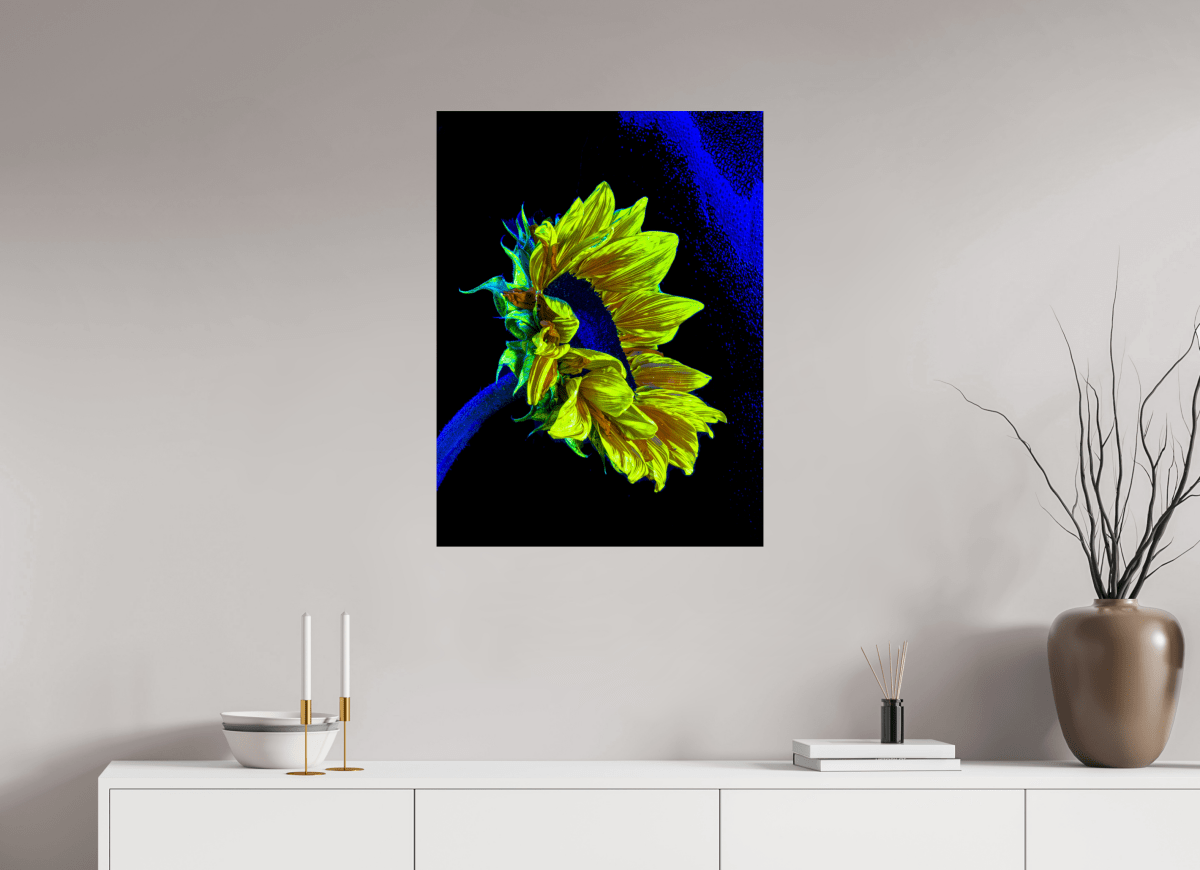 Gold lost in the blue of silence - Idealart