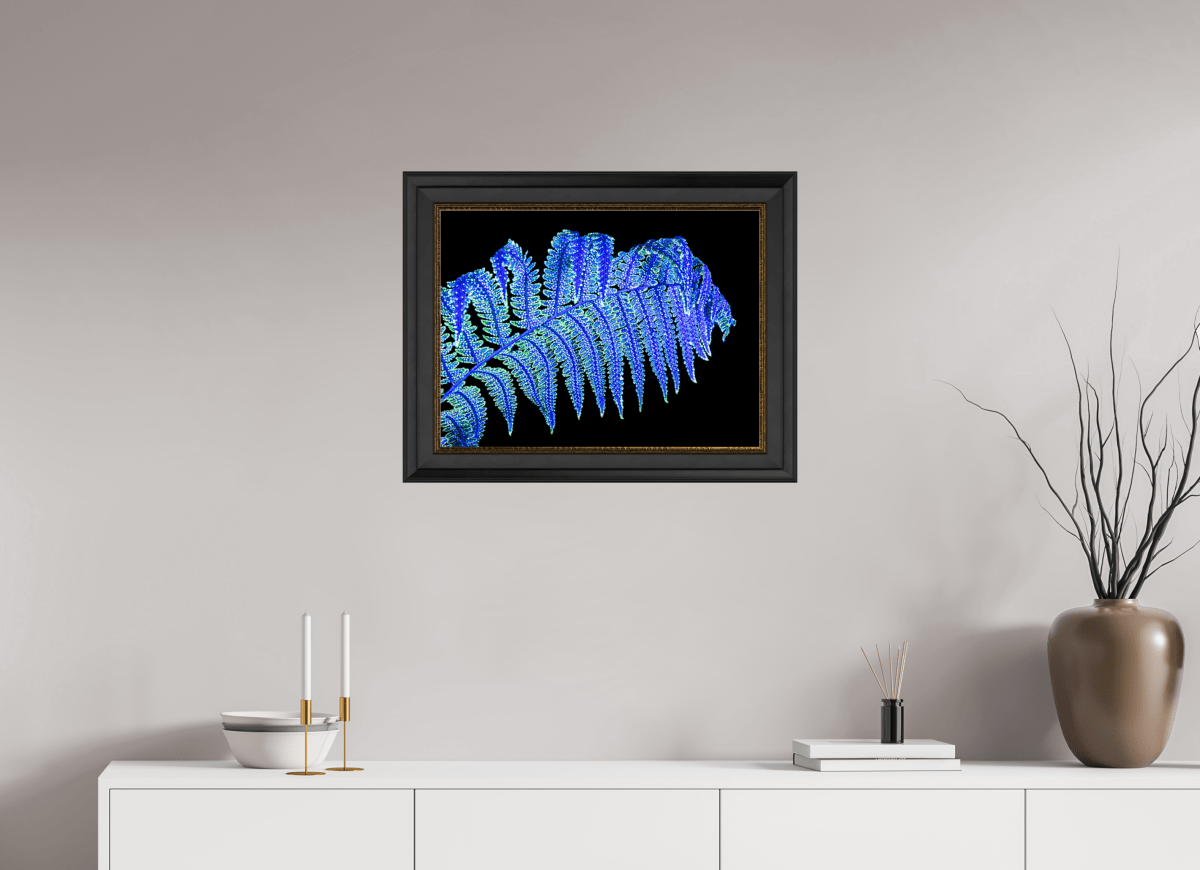 The Fern That Whispers in the Night - Idealart