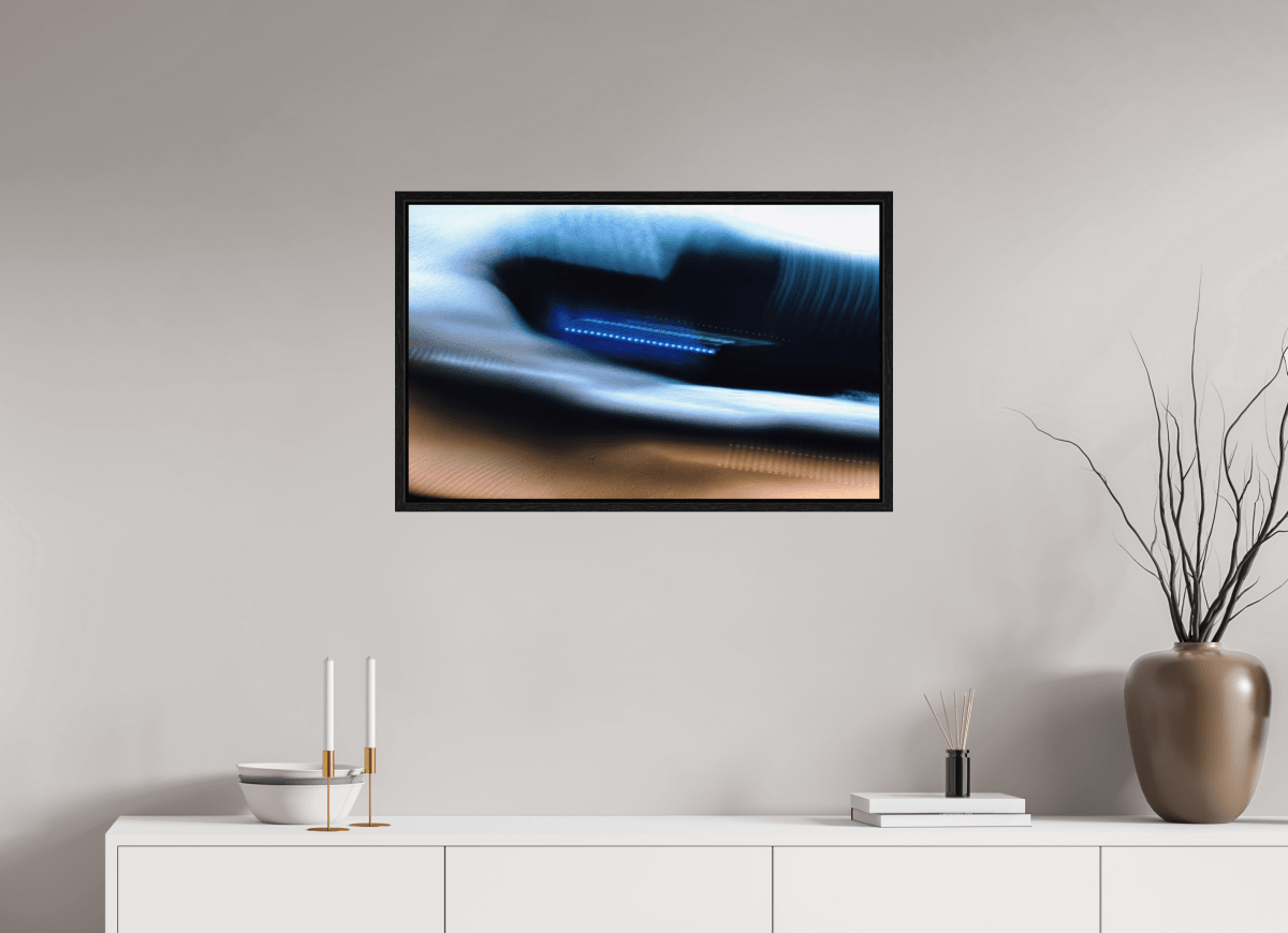 Running beneath the skin of the world - Idealart