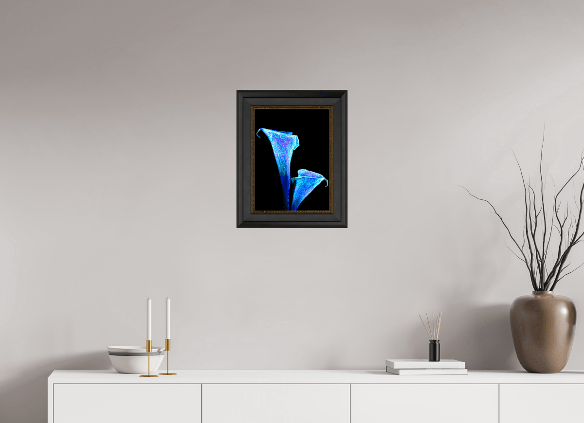 The Embrace of Star Lilies - Idealart