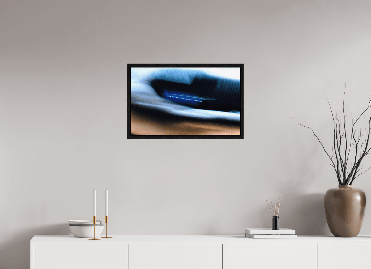 Running beneath the skin of the world - Idealart