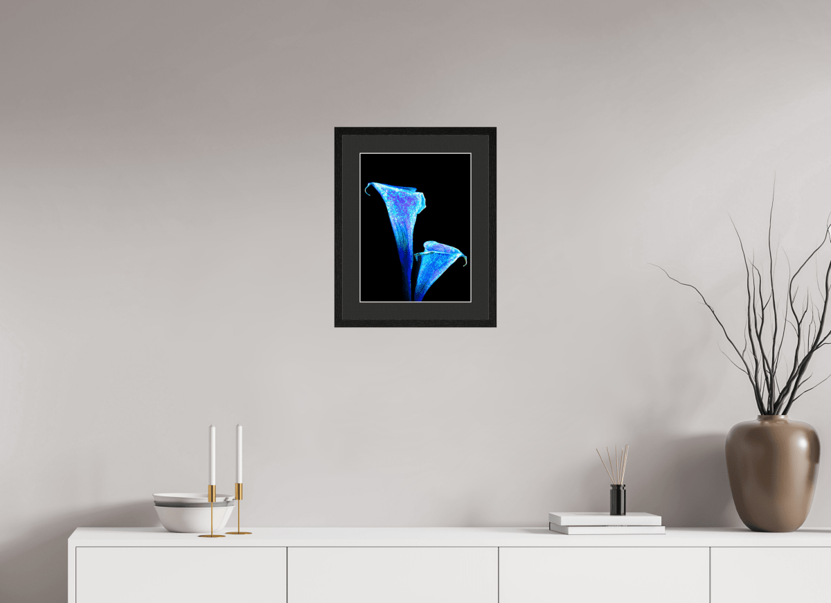 The Embrace of Star Lilies - Idealart