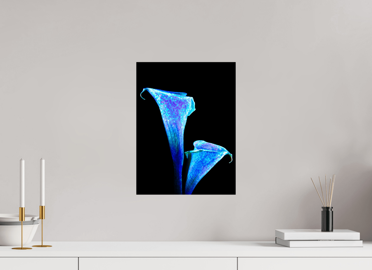 The Embrace of Star Lilies - Idealart