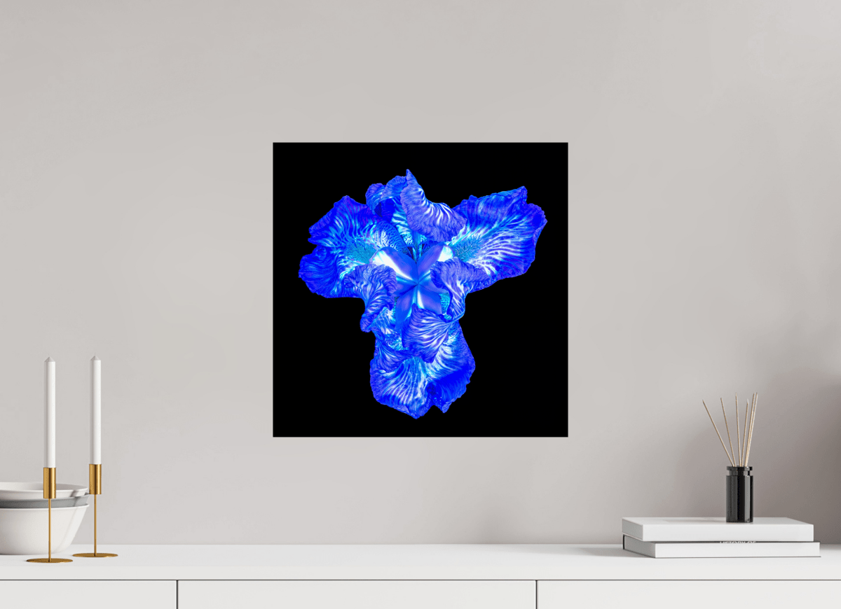 Iris of the Luminous Heart - Idealart