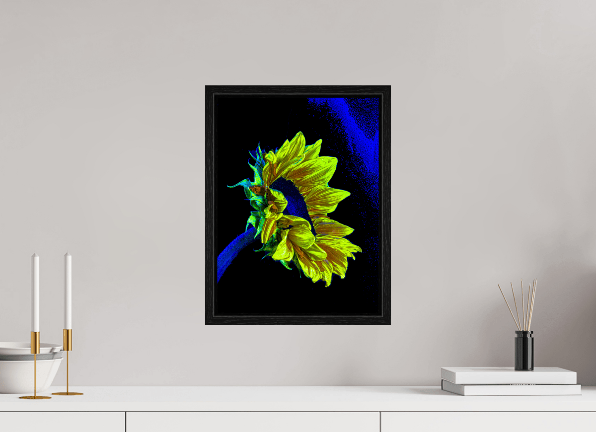 Gold lost in the blue of silence - Idealart