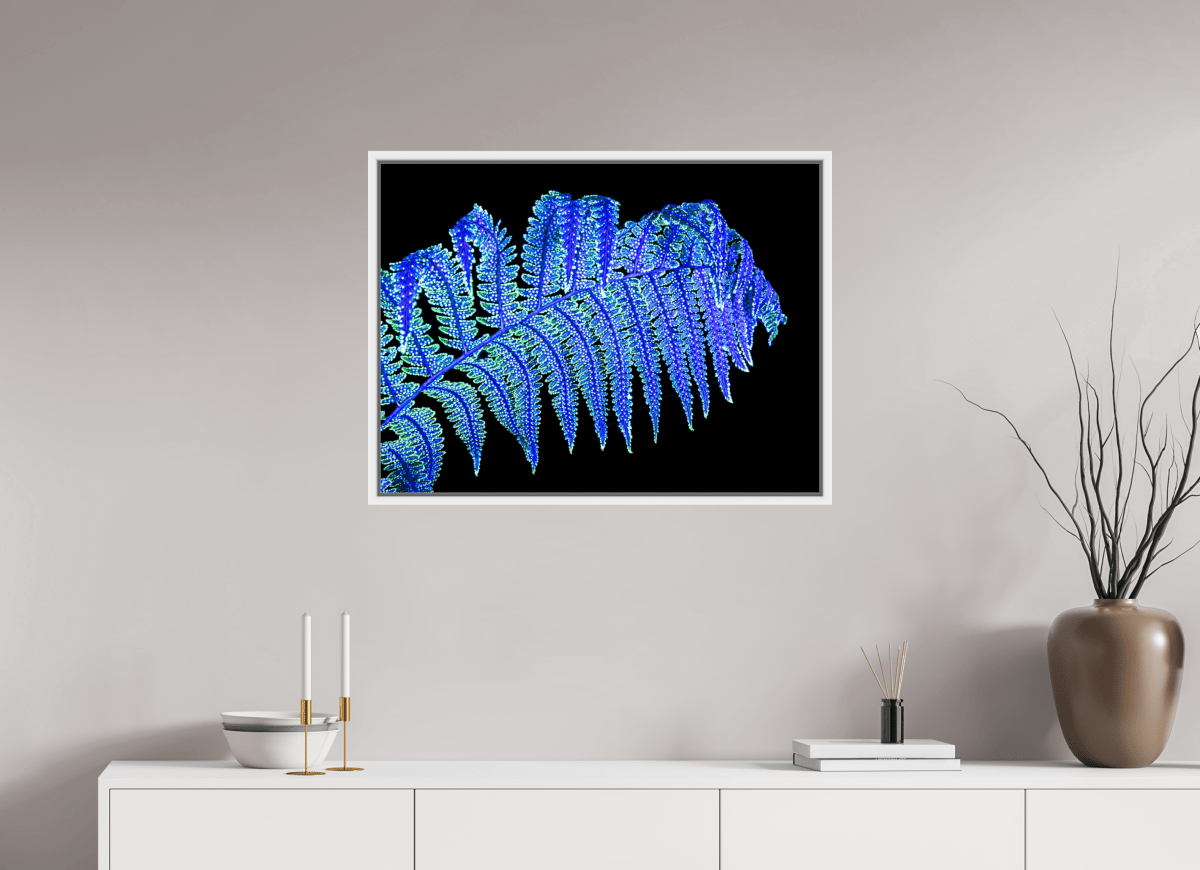 The Fern That Whispers in the Night - Idealart