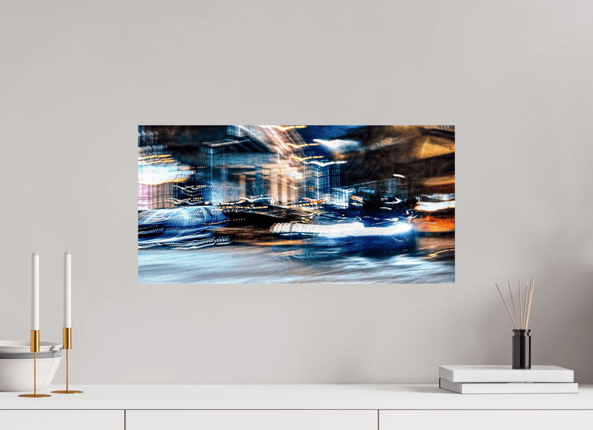 Chronicle of streets where time stretches out - Idealart