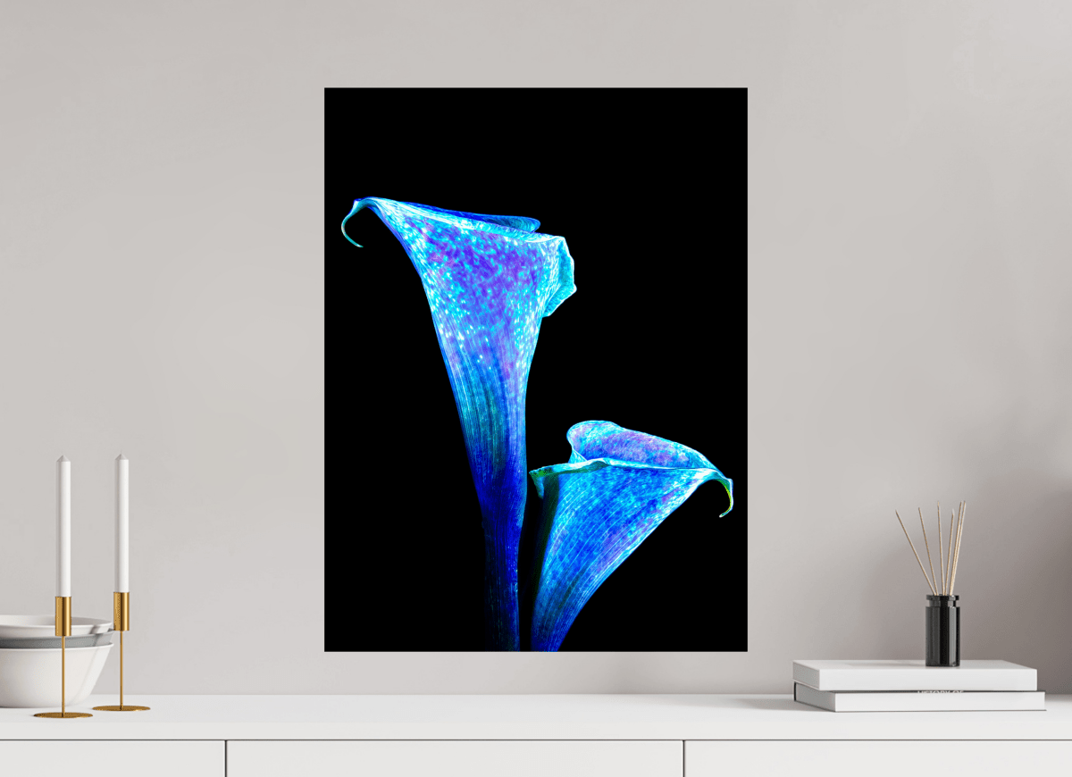 The Embrace of Star Lilies - Idealart